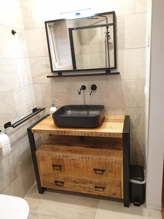 헬레보에스루이스 The Walnut Tree B&B 외부 사진